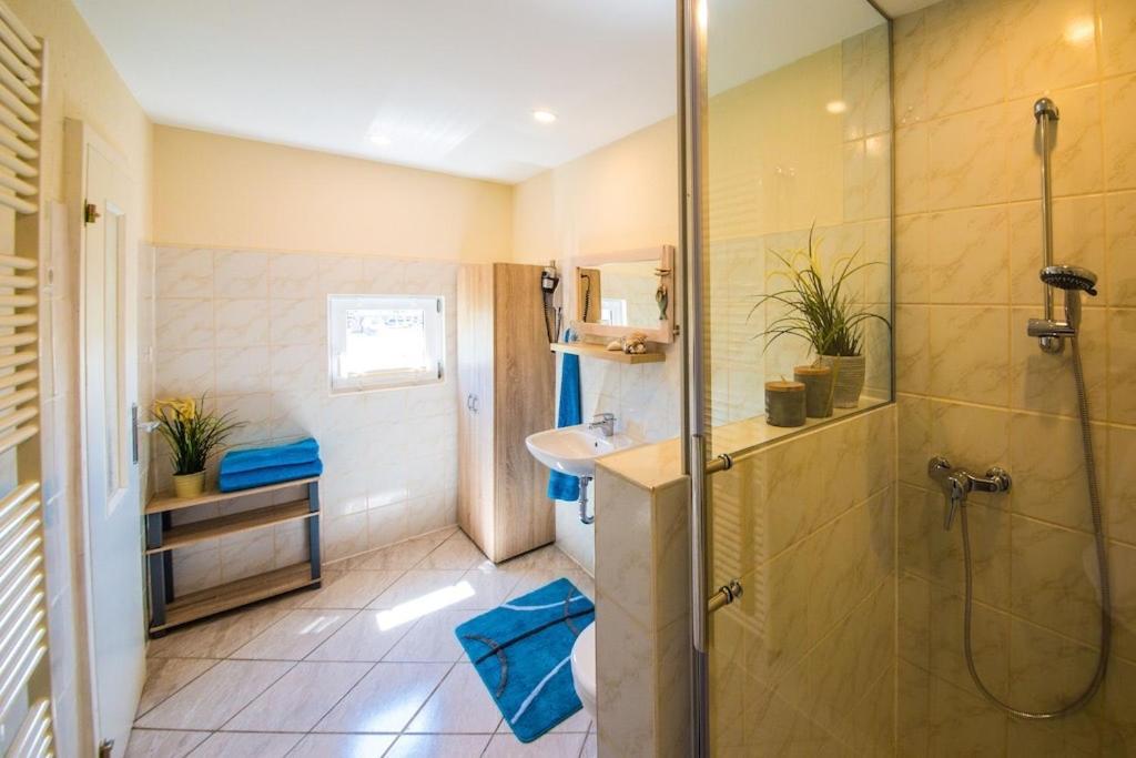 Ferienwohnung Ostsee Stubbenfelde エクステリア 写真
